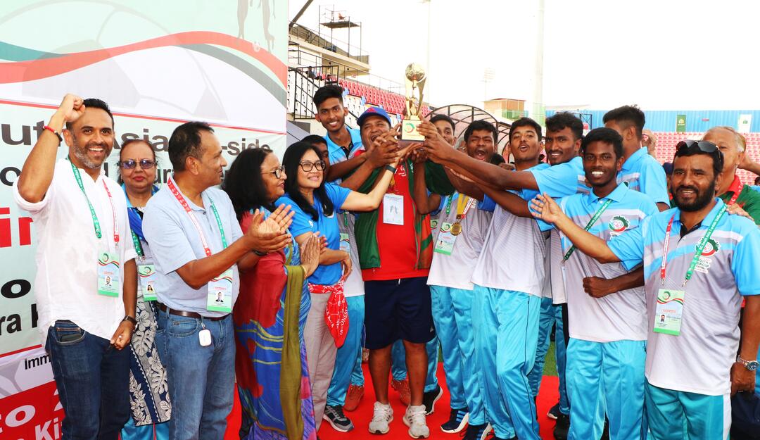SOBD athlete sprinting during a track event